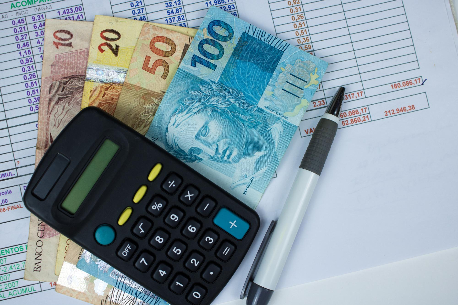 Reforma Tributária em BH como empresas de serviços devem adaptar o modelo financeiro em 2026